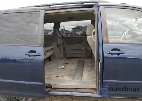 2007 Toyota Sienna Le z USA, uszkodzony, nr VIN 5TDZK23C17S027363